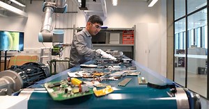 Science Week: Materials Revolution MICROfactorie Tour | UNSW Sydney