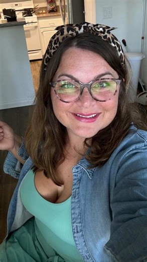 Maria Moore | 3 things that have surprised me since moving to Californian 3 months ago #californialiving #socal #cultureshock #californication... | Instagram