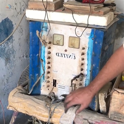 Lead Acid Battery Recycling Process #recycle #factory #fbreels | How It Made