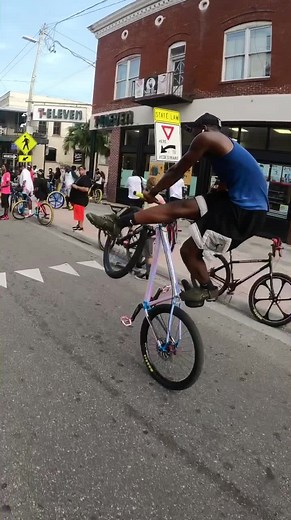 @kj_mcglon with sum lite. #riotrides #bikelife #tampa