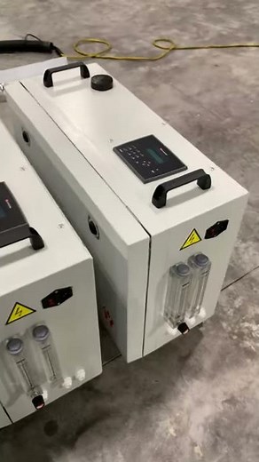 ADVANCEES - Mobile dialysis water treatment unit by reverse osmosis