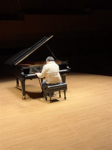 tsujiinobuyuki | 2025年6月1日 辻井伸行 日本ツアー2025 #ベートーヴェン #リスト #ショパン ⁡ #ハーモニーホール福井 ⁡ 日本ツアー、本日を入れて残り3公演となりました 約5ヶ月に渡りこのリサイタルを全国回って来て、皆様があたたかく迎え入れてくれていつも嬉しく思います ⁡... | Instagram