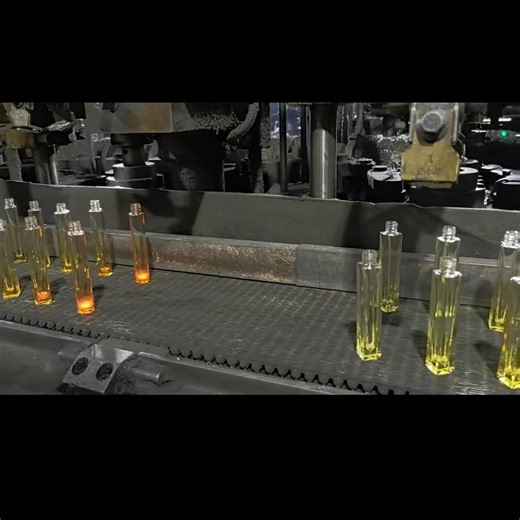 Perfume glass bottles production lines | Lvcheng Glass Container Production