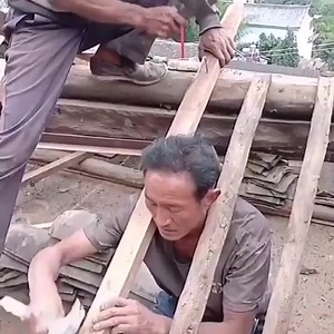 43K views · 209 reactions | Thoughts? About the genius woodworkers 藍藍 | Woodworking Crazy | Facebook