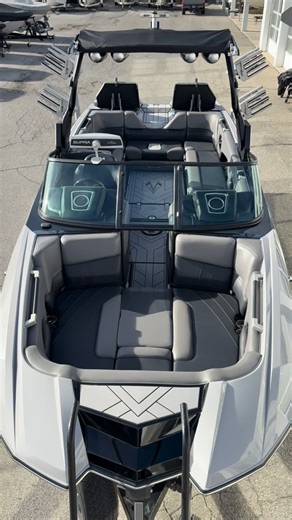 Executive Boat & Yacht on Instagram: "Put this under your tree for Christmas! We will deliver Christmas Eve or Christmas morning! Kory 801-550-2628 2020 25′ Supra “SE550” Bowrider $129,900.00 Indmar “Raptor” Roush 575 “Supercharged” 6.2L, 510hp closed-cooled, inboard v-drive engine, aprx 379 hours Boatmate 3-axle trailer w/surge brakes, disc brakes, swivel tongue, bow ladder, custom rims, side guides, LED lights & SeaDek (2) Batteries w/switch Battery charger Full storage cover Bimini Bow filler