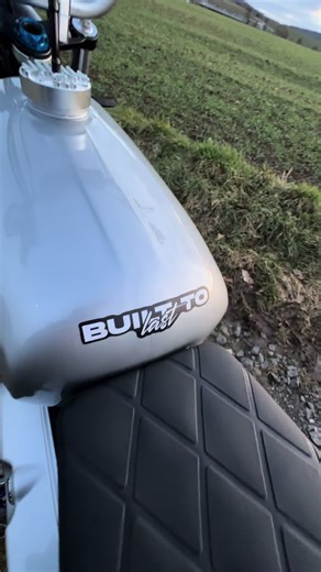 Exploring the Joy of Summer Moped Rides