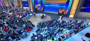 16 reactions |  Russie : Vladimir Poutine a débuté sa très attendue conférence de presse annuelle. Le président russe répond à une séance marathon de questions de journalistes et de citoyens, une semaine après avoir annoncé son intention de rester au Kremlin au moins jusqu’en 2030. | AfrikMag | Facebook