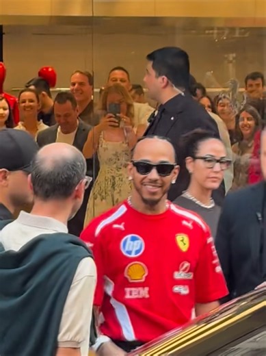 Lewis in London Last Night – F1 Aesthetic Moment