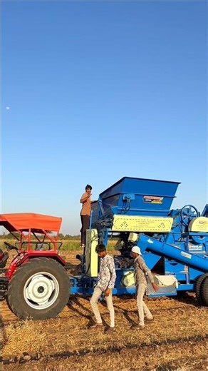 Thresar Machine 🔥Chickpeas Harvest 🥜 Farming 🧑‍🌾 #agriculture #satisfying #shot