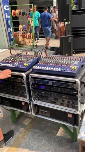 53K views · 1.1K reactions | 1 SET SOUND SYSTEM BOUND TO SAMAR 1 SET TURBO SOUND STORM 18@18 LIVE 1 SET ZLX 15D ACTIVE 1 CATEGORY 6.0 POWER AMP 1 BASS ENHANCER 1 EQUALIZER 231 1 DRIVERACK PA 2 1 PROSTAXX WIRELESS MICROPHONE | Storm Surge Audio | Facebook