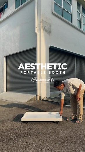 Meja Portable Aesthetic untuk Popup Booth di Malaysia