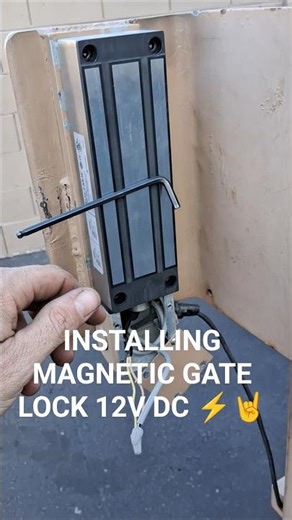 Installing A Magnetic Gate Lock 12/24v DC ⚡️🤘