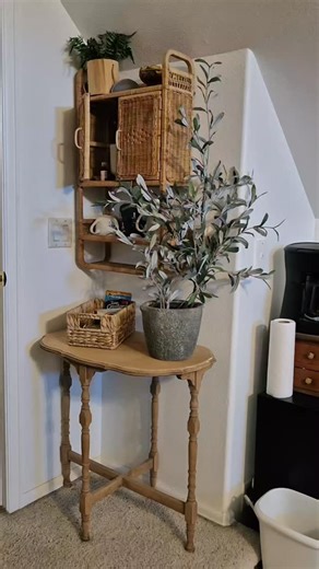 Come find the vintage you need to create the space you desire! . #vintagedecor #thriftedhome #Utahliving | American Rust & Patina