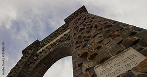 The Roosevelt Arch in Yellowstone National Park