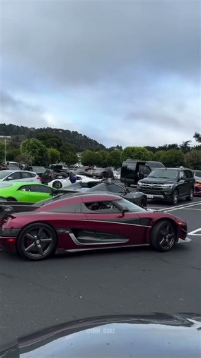 Bro forgot what car he was in for a sec💀