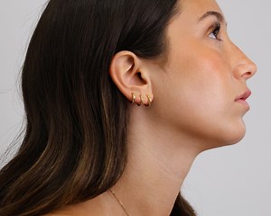 Everyday Conch Huggie Hoop Earrings • Rounded Hoop Earrings • Cartilage Hoop • Gold Conch Hoop • Helix Hoop • Huggie Tragus Hoop - Etsy