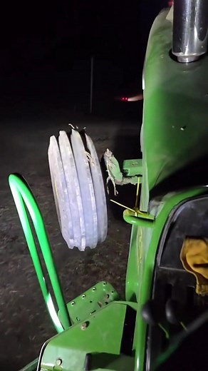 Average John Deere, case could never #johndeere #graincart #chevy #stuck #truck #farming #agriculture #johndeere #fblifestyle | Jose Maxwell
