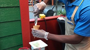The WOF version of Chicken & Waffles is back at #BBQBrew! #GoldPass gets you one free tasting station! Visit weekends through May 14, must be 21 https://goo.gl/6R0Gxv | Worlds of Fun