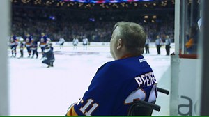 The #Isles and Amgen Breakaway from Cancer® teamed up to honor former FDNY firefighter and long-time Islanders fan, Ray Pfeifer. WATCH: | New York Islanders