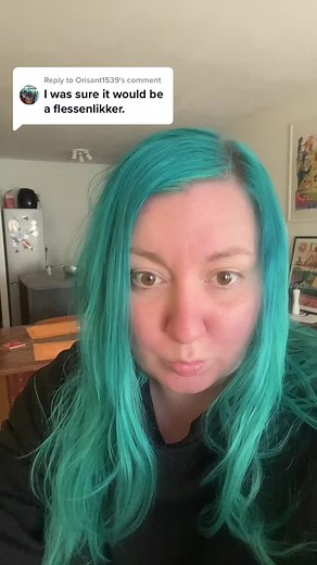 Exploring Dutch Kitchen Gadgets: The Flessenlikker