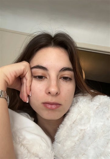 Και απο που ψωνιζεις επιπλα??? #movingday #house #greektiktok #fygreece #la