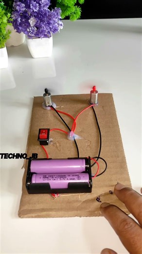 MINI DRONE MOTOR 2 SIDE MOVE #youtubeshorts #diyprojects #droneshots #elctronics