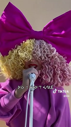 Sia's Inspiring Performance of 'Bird Set Free' Live