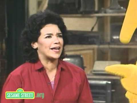 Sesame Street: Rhyme Out