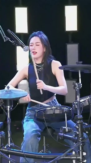 NO.6 Explosive Drum Solo Compilation: Learn a Drum Trick in 30 Seconds! #drums #drumming #femaled...
