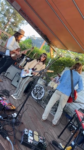 Check out the new generation of JJ Cale fans! 👏 Bella Rayne is a talented guitarist covering JJ’s song “I’d Like to Love You.” You can see more of her content on @Bella Rayne Tag us in your Cale covers for a chance to be featured! #cover #jjcale #guitar #music #folk | JJ Cale