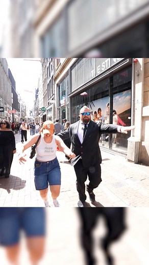 574K views · 10K reactions | When Eddie Hall - The Beast & The Dutch Giant go into Amsterdam as GIANT Bodyguards #eddiehall #thedutchgiant #bodyguards #prank #amsterdam #fblifestyle | Olivier Richters | Facebook