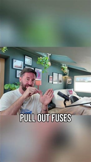 DIY 12V Fuse Box: App & Switch Control Explained #shorts