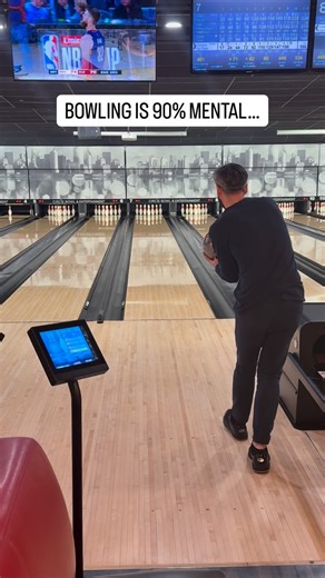 Andrew on Instagram: "Bowling is more mental than physical. If your head isn’t calm, your shot won’t be either. Here’s the simple mental routine I use every time I’m on the lanes. What’s your personal process before you throw?👇🎳 #BowlingTips #BowlerMindset #BowlingReels #ProBowler #BowlingLife #HighCPM #MentalGame #BowlingPractice #CircleBowl #fblifestyle"