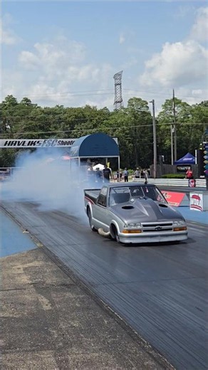 Larry Larson 6.20 at 232 mph at Havliks FSC Shooutout at Cordova Dragway!