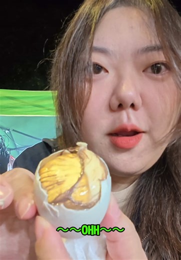 Exploring Balut Street Food in the Philippines
