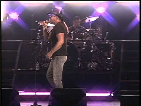 TRACE ADKINS Chrome 2011 LiVe