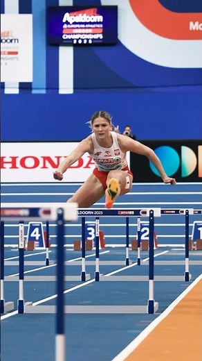 Pia Skrzyszowska runs 7.88 and tops the women’s 60m hurdles qualifications. 💫 #Apeldoorn2025