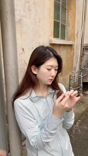 Pasangan Cina Lucu Ngakak - Komedi Mandarin yang Lucu