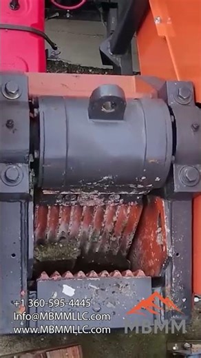This Compact Ore Crusher RIPS Through Rock! 🔥#JawCrusher #RockCrusher #CrushingIt
