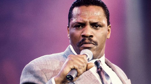 Alexander O'Neal facts: Singer's age, wife, children, career and more revealed
