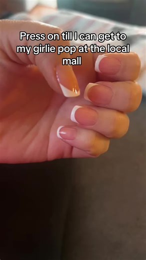 Aunt BB (@aunt_bee)’s videos with original sound - MUSIC CLUB