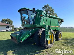 1997 John Deere 9500 4WD Combine | Agriculture
