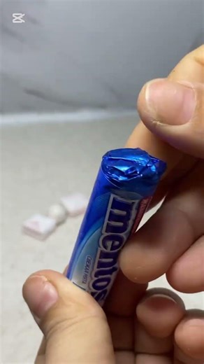 Assorted Gum ASMR 🟢 #asmr #gumasmr #chewingasmr#crunchyasmr #satisfying#foodasmr #relaxing#