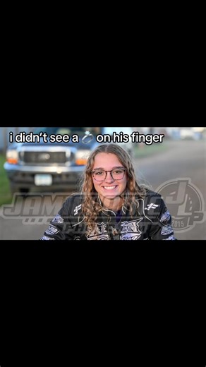 Introducing Dirt Track Racing to a Newcomer