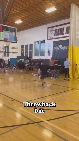 kingdac: dunkademics dac jumping and dunking