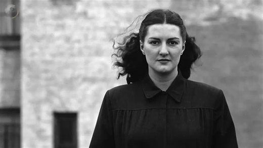 Master of MINIMALISM  The ELEGANT Style of Harry Callahan