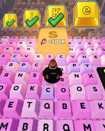 golden keycaps size challenge 😱 #keyboardescape #roblox