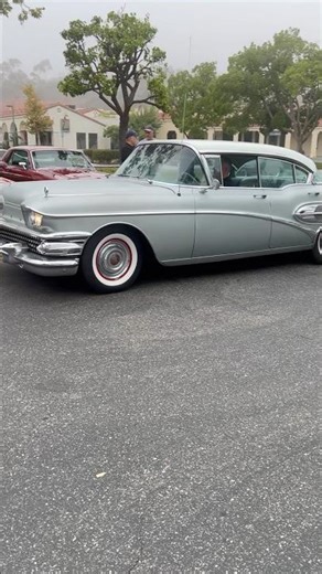 1958 Buick Roadmaster 75 Riviera