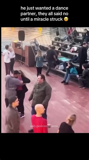 don’t forget to follow 🙏 #alone #dance #positivevibes #love #fyp | john lindo