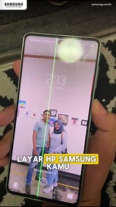 📱 Layar HP Samsung muncul garis hijau atau bergaris? Jangan buru-buru ganti HP! Tidak semua kerusakan layar berarti HP harus diganti. Di Samsung Service Center Lamongan, perangkat akan diperiksa terlebih dahulu untuk memastikan penyebab kerusakan sebelum dilakukan perbaikan. Setelah dipastikan kerusakan berada pada layar, tim kami melakukan penggantian LCD dengan proses yang aman dan sesuai standar. Hasilnya, tampilan kembali jernih, sentuhan responsif, dan HP kembali normal. 📲 HP Samsung Anda